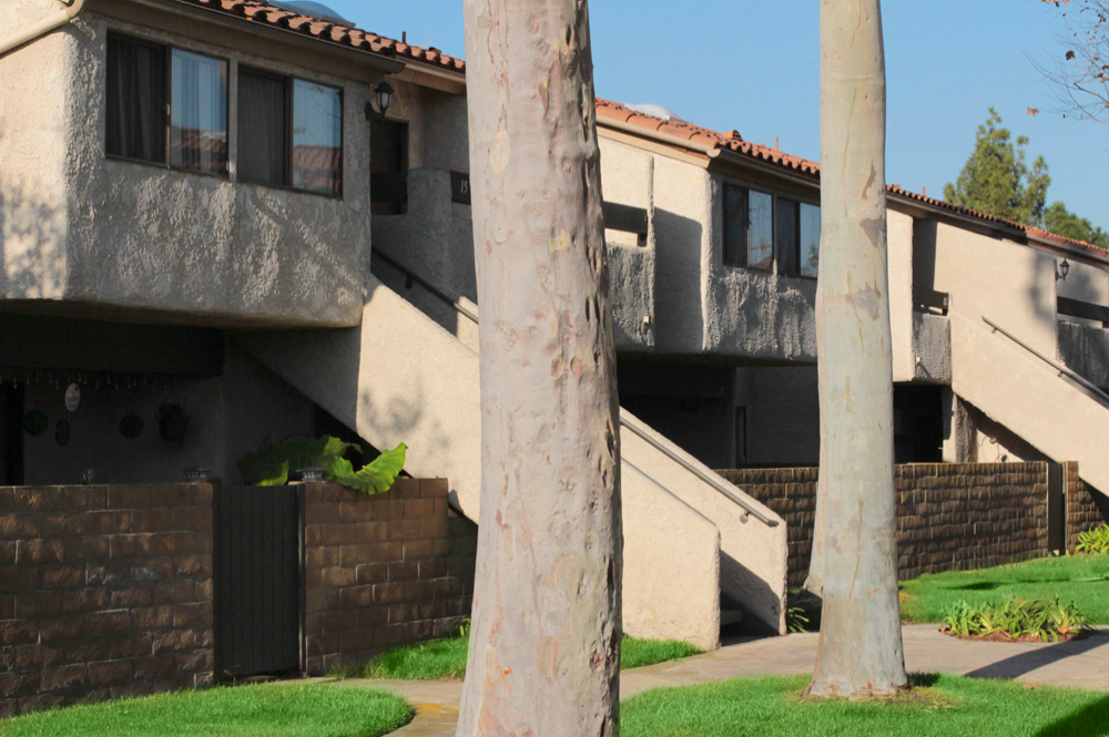 Thank you for viewing our Exteriors 10 at Huntington Creek Apartments in the city of Huntington Beach.